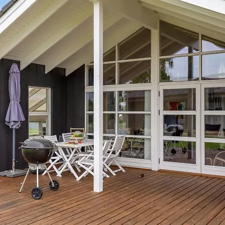 Winald - 150m From The Sea By Interhome * Sjolund